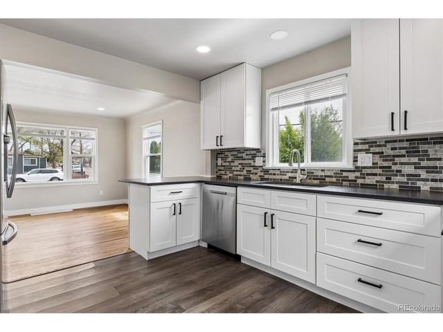 4597 S Acoma St, Englewood, CO 80110