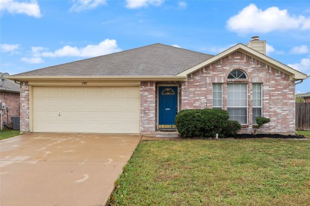 1305 Misty Meadow Drive, Midlothian, TX 76065