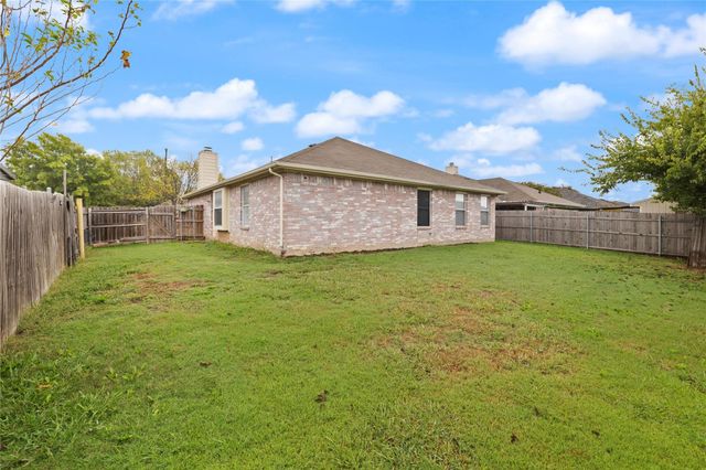 1305 Misty Meadow Drive, Midlothian, TX 76065