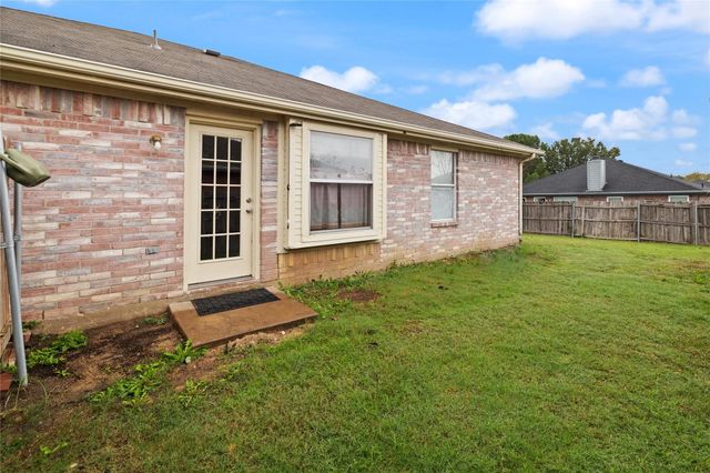 1305 Misty Meadow Drive, Midlothian, TX 76065