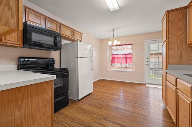 1305 Misty Meadow Drive, Midlothian, TX 76065