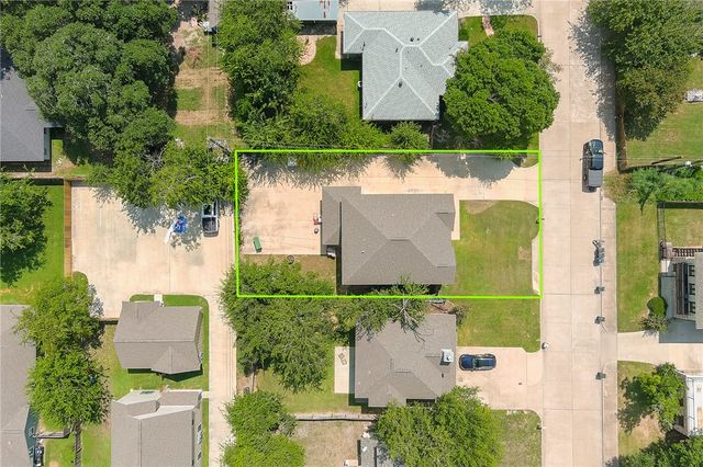 206 Park Place, College Station, TX 77840