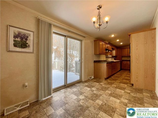 41 Spring Road, Earl Twp, PA 19512