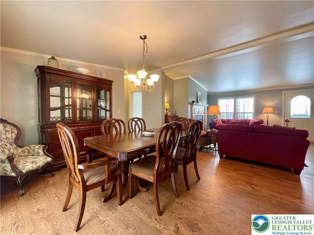 41 Spring Road, Earl Twp, PA 19512