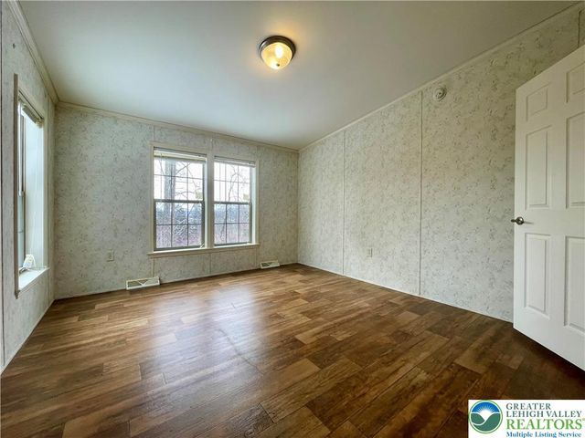 41 Spring Road, Earl Twp, PA 19512