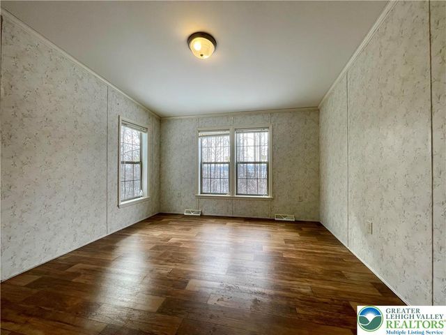 41 Spring Road, Earl Twp, PA 19512