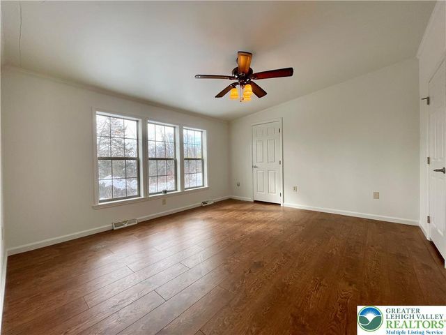 41 Spring Road, Earl Twp, PA 19512