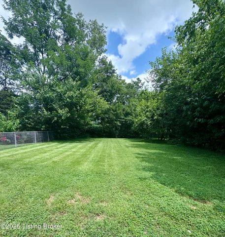 111 Waterfill Ave, Lawrenceburg, KY 40342