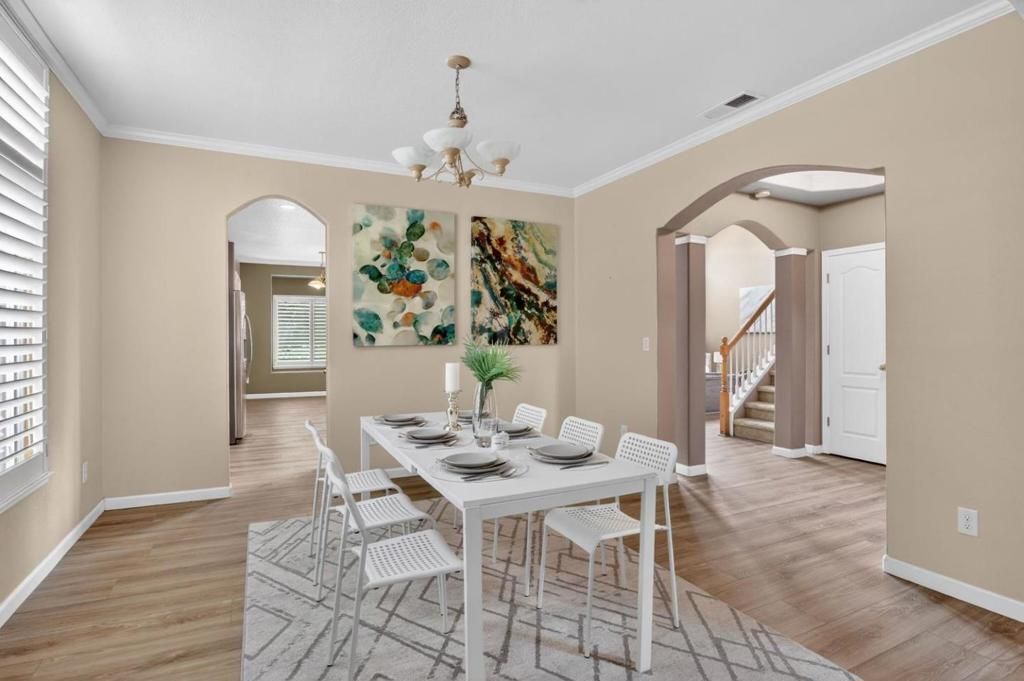 Image 11 of property listing at 5433 Gladstone Drive, Stockton, CA 95219