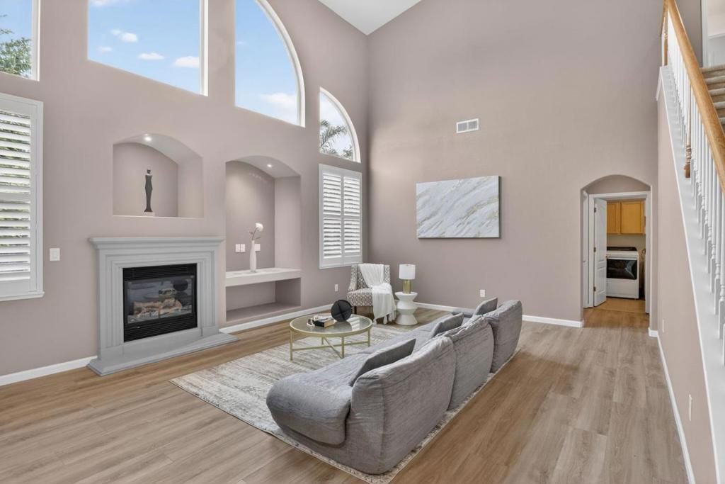 Image 13 of property listing at 5433 Gladstone Drive, Stockton, CA 95219