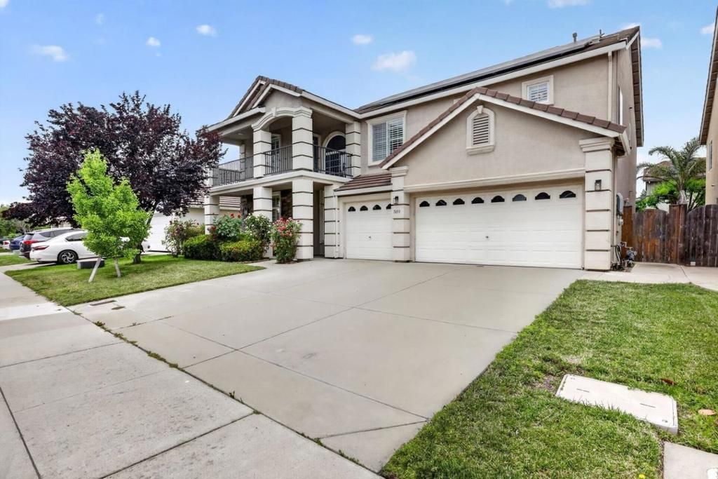 Image 3 of property listing at 5433 Gladstone Drive, Stockton, CA 95219