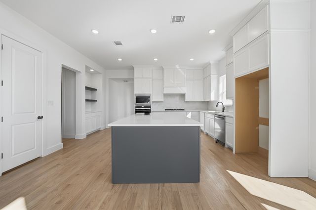 7628 Winterbloom Way, Fort Worth, TX 76123