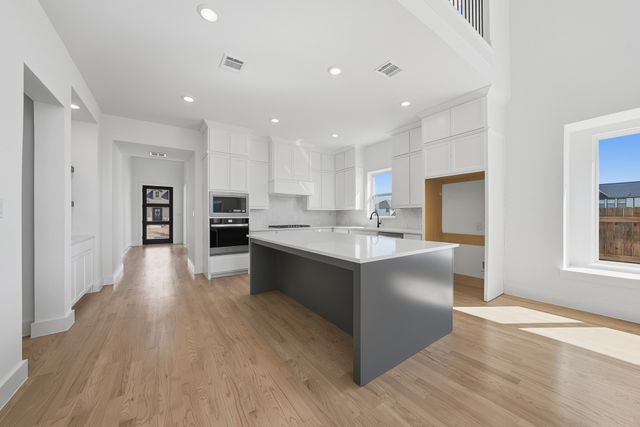 7628 Winterbloom Way, Fort Worth, TX 76123