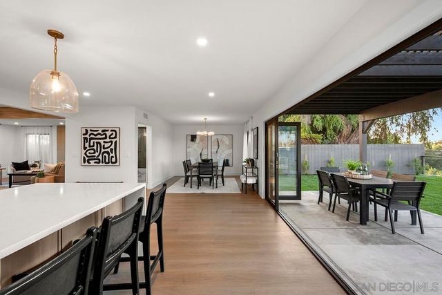 4612 Benhurst Avenue, San Diego, CA 92122