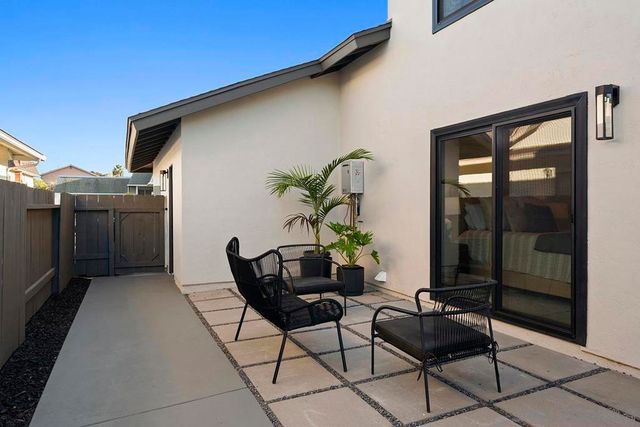 4612 Benhurst Avenue, San Diego, CA 92122