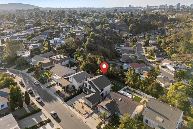 4612 Benhurst Avenue, San Diego, CA 92122