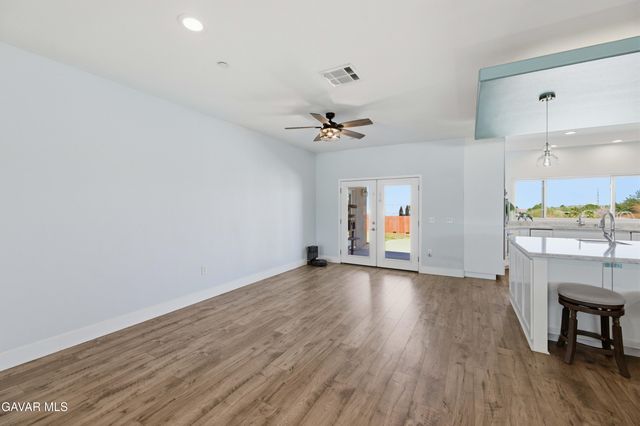 4241 W Avenue N3, Palmdale, CA 93551