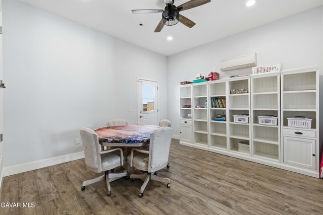 4241 W Avenue N3, Palmdale, CA 93551