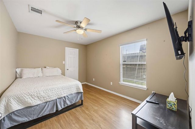 7014 Woodridge Row Drive, Houston, TX 77087