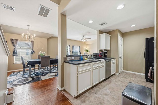 7014 Woodridge Row Drive, Houston, TX 77087