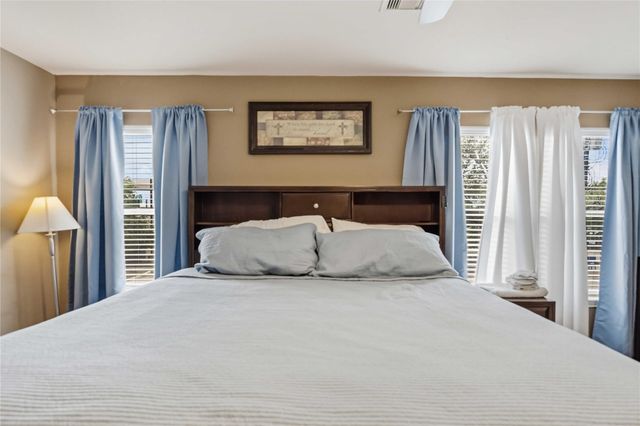 7014 Woodridge Row Drive, Houston, TX 77087