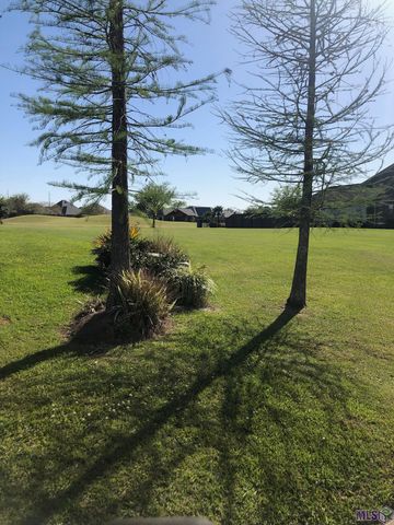 5448 Cypress Point Ln, Gonzales, LA 70737