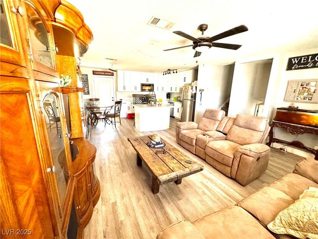 2508 Alfa Circle, Las Vegas, NV 89142