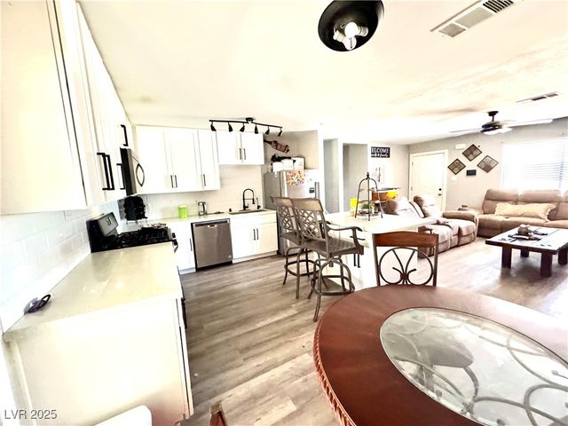 2508 Alfa Circle, Las Vegas, NV 89142