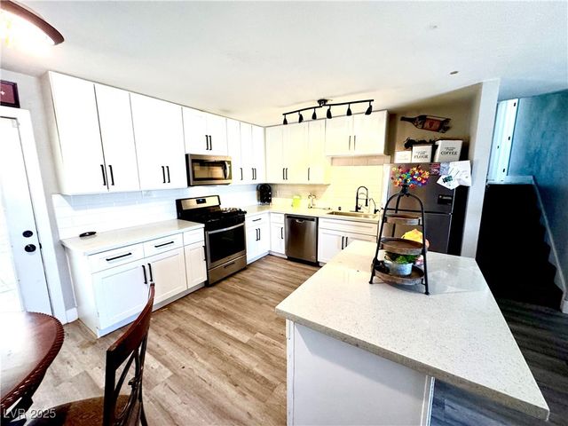 2508 Alfa Circle, Las Vegas, NV 89142