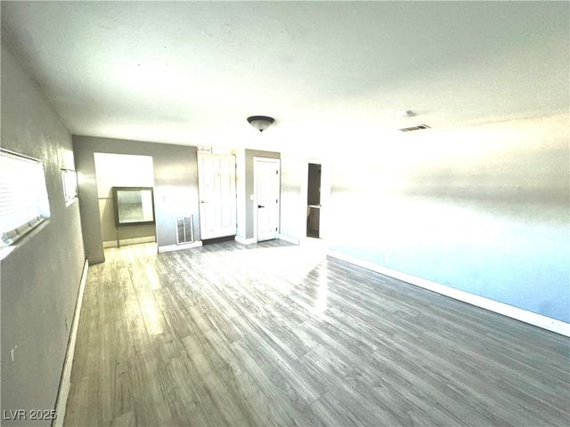 2508 Alfa Circle, Las Vegas, NV 89142