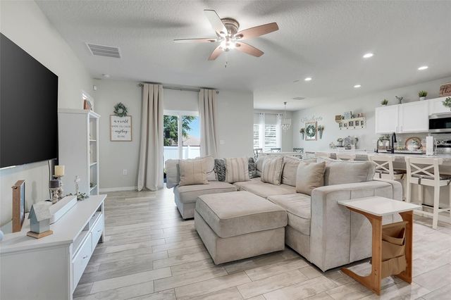 172 TANAGER STREET, Haines City, FL 33844