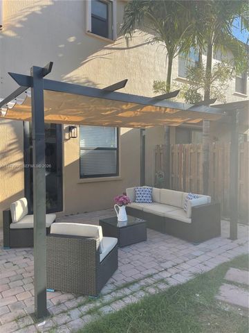 11271 SW 240th St 11271, Homestead, FL 33032