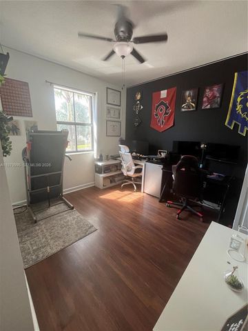 11271 SW 240th St 11271, Homestead, FL 33032