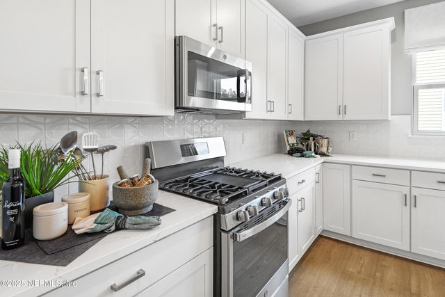95953 COLLEGE Parkway, Fernandina Beach, FL 32034