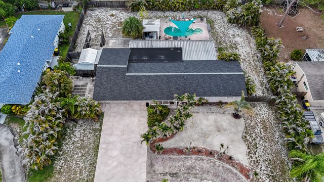 18989 SE Hillcrest Drive, Jupiter, FL 33469