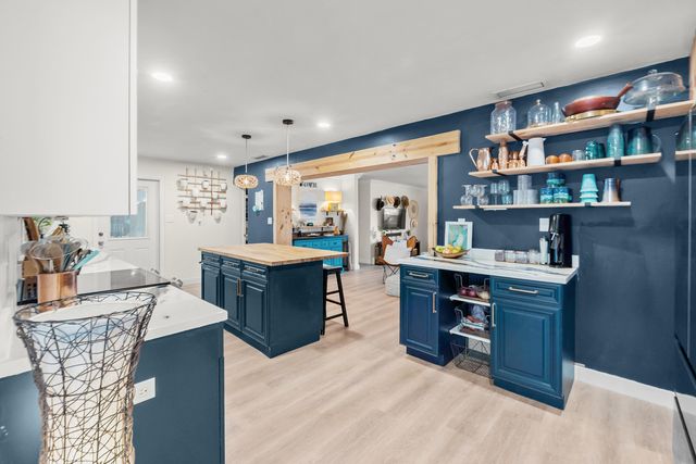 18989 SE Hillcrest Drive, Jupiter, FL 33469