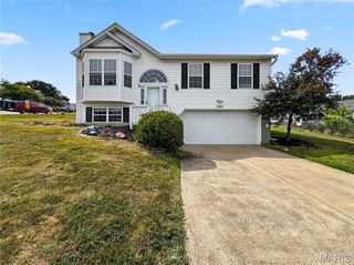 3304 5 Oaks Drive, Arnold, MO 63010