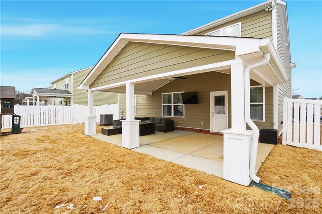 1013 Blue Stream Lane, Indian Trail, NC 28079