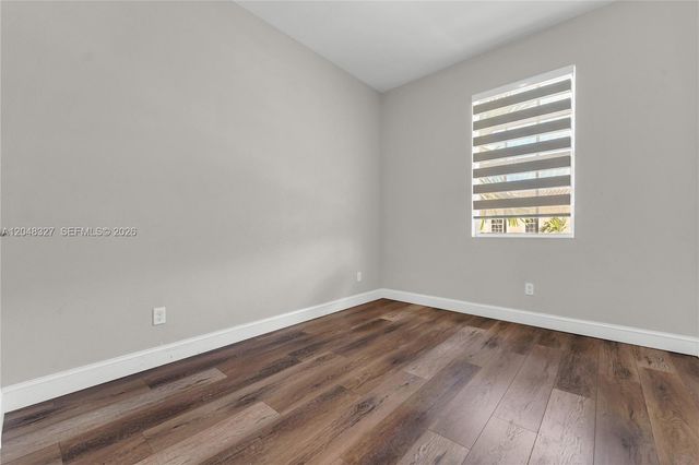 4040 NW 11th Street, Lauderhill, FL 33313