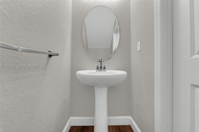 4040 NW 11th Street, Lauderhill, FL 33313