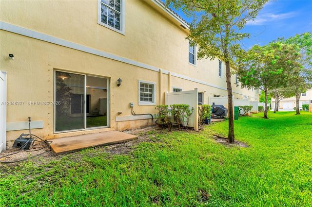 4040 NW 11th Street, Lauderhill, FL 33313