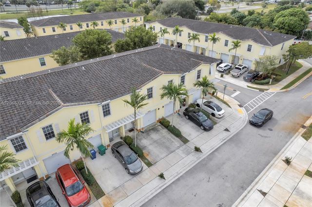 4040 NW 11th Street, Lauderhill, FL 33313