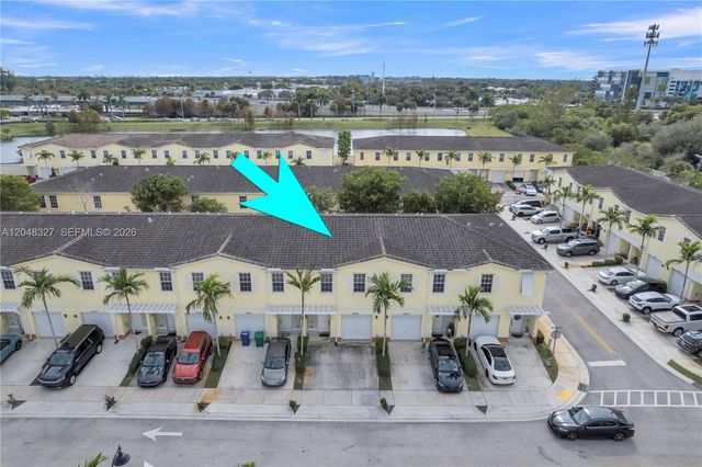 4040 NW 11th Street, Lauderhill, FL 33313