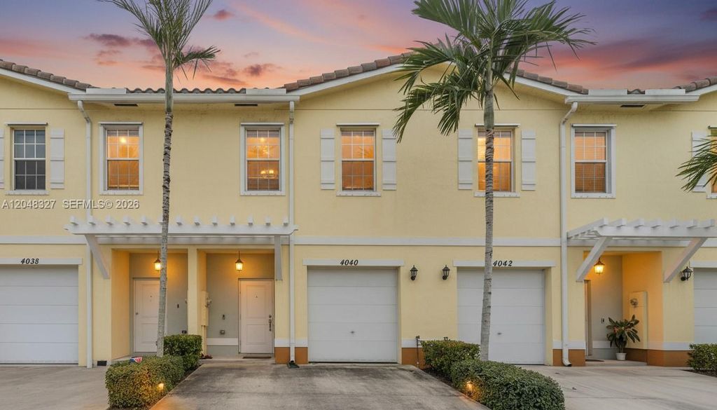 4040 NW 11th Street, Lauderhill, FL 33313