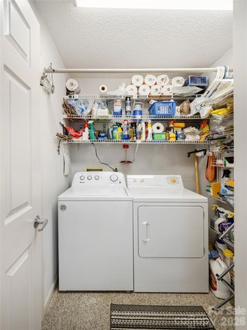 601 Red Oak Drive, Hendersonville, NC 28791
