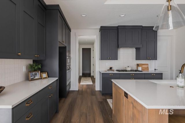 6091 S Apex Ave, Meridian, ID 83642