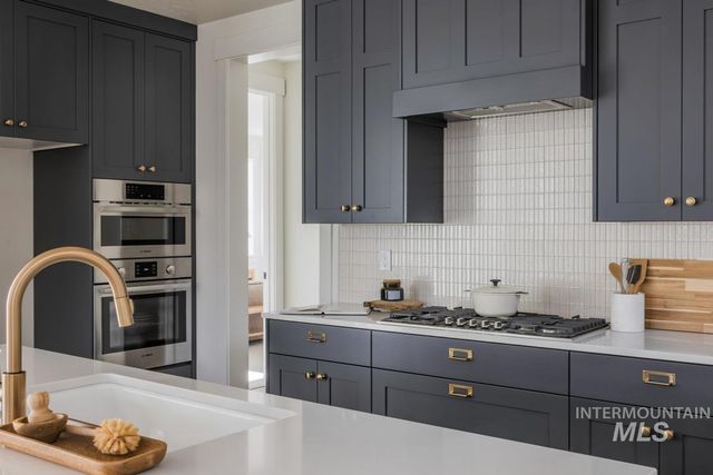 6091 S Apex Ave, Meridian, ID 83642