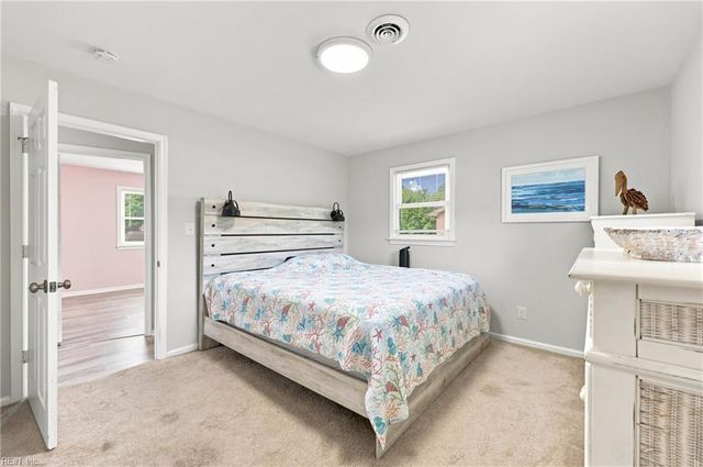 46 Holland LN, Windsor, VA 23487