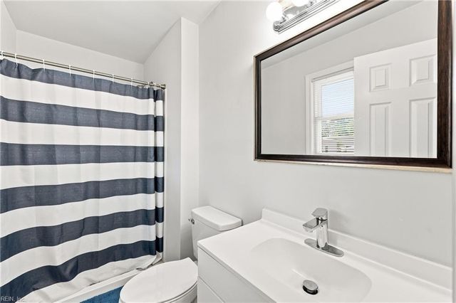 46 Holland LN, Windsor, VA 23487