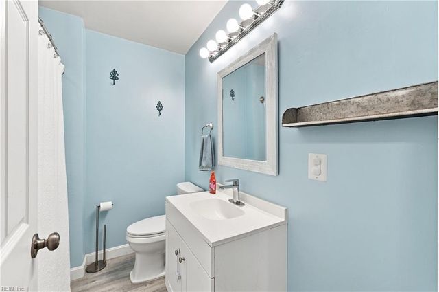 46 Holland LN, Windsor, VA 23487